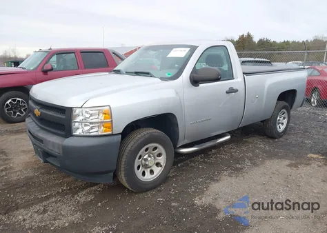 2013 Chevrolet Silverado 1500 Work Truck z USA, uszkodzony, nr VIN 1GCNCPEX3DZ393702